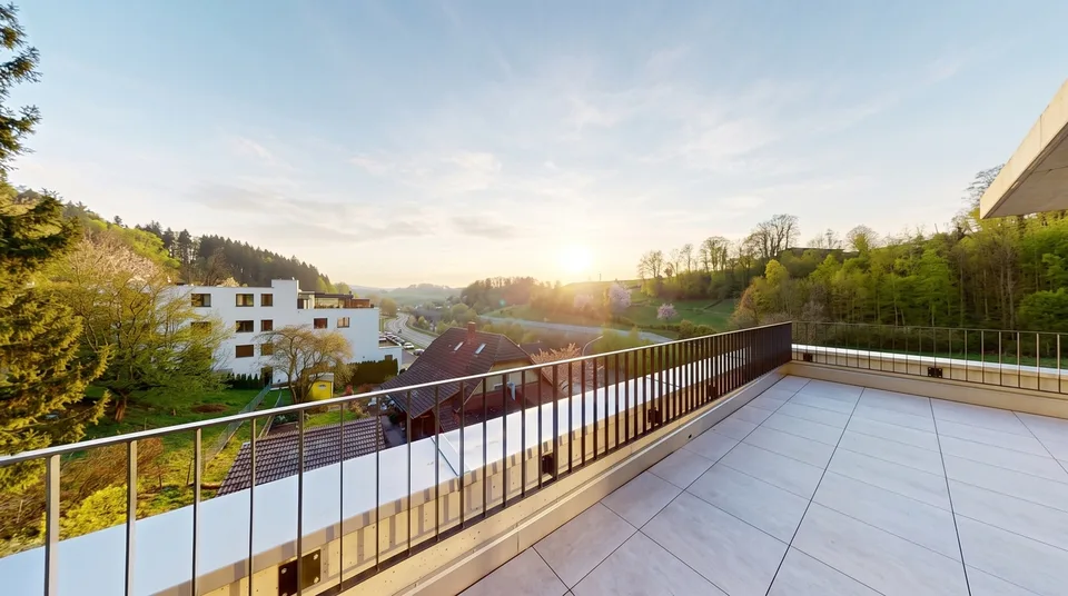 Appartamento in mansarda con terrazza enorme a Thörishaus