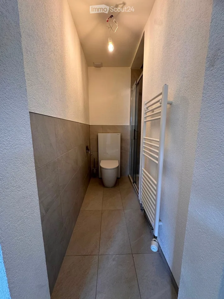Charmant appartement de 2,5 pièces avec balcon et vue sur les montagnes à Bürchen – photo 8 sur 8