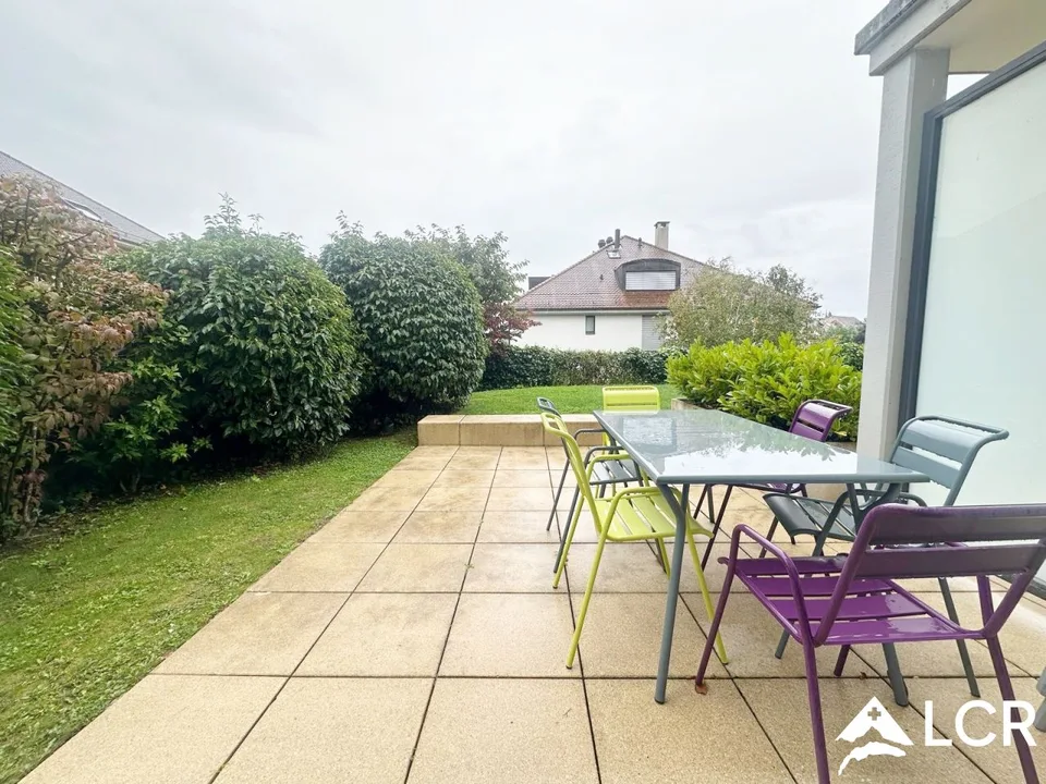 Magnifique 3,5 pièces meublé avec terrasse et petit jardin