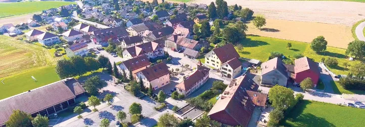 Zu vermieten 3.5 Zimmer mit Galerie in Boussens