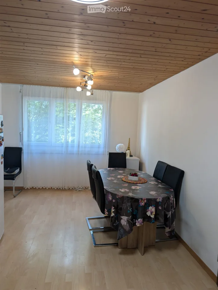 Bright 4.5-room apartment with balcony and garage in Amriswil
