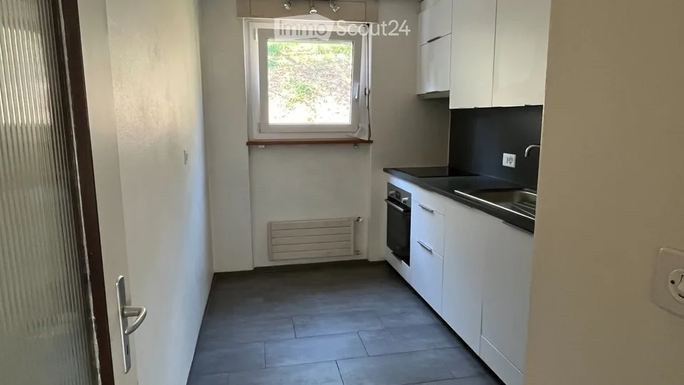 3-room bright apartment with balcony in Neuchâtel