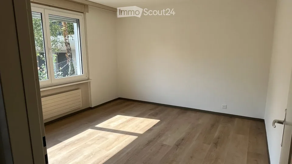 3-room bright apartment with balcony in Neuchâtel