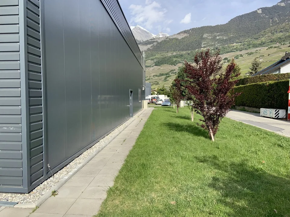 Zu vermieten ? Gewerbehalle in Conthey – Foto 3 von 4