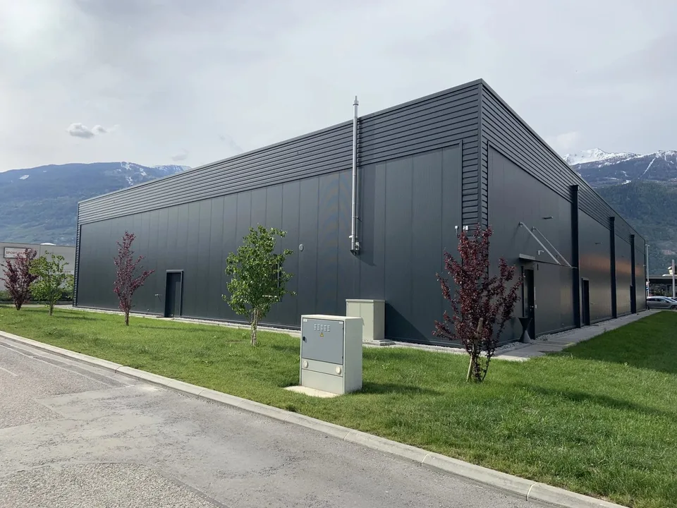 Zu vermieten ? Gewerbehalle in Conthey – Foto 4 von 4