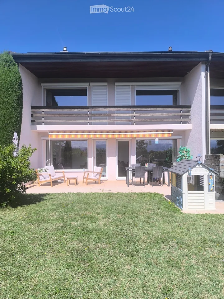 Charmanter Reihenhaus mit Garten in Échandens