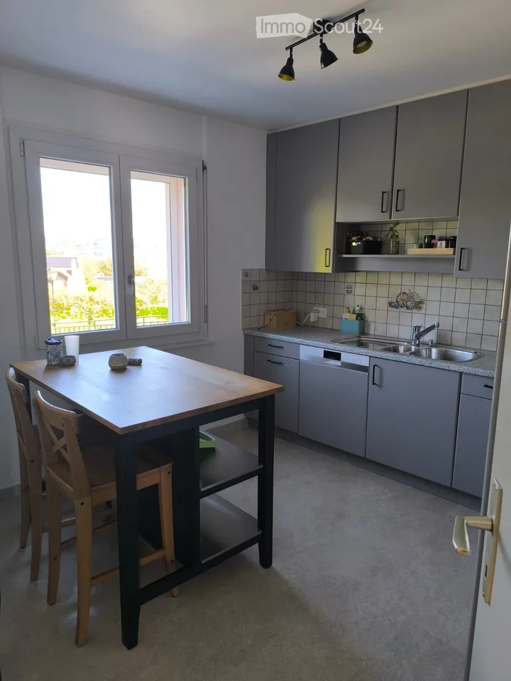 Charmanter Reihenhaus mit Garten in Échandens