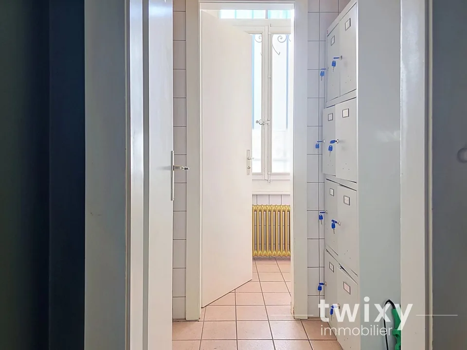 Vevey ? Character establishment sold turnkey – photo 8 of 9