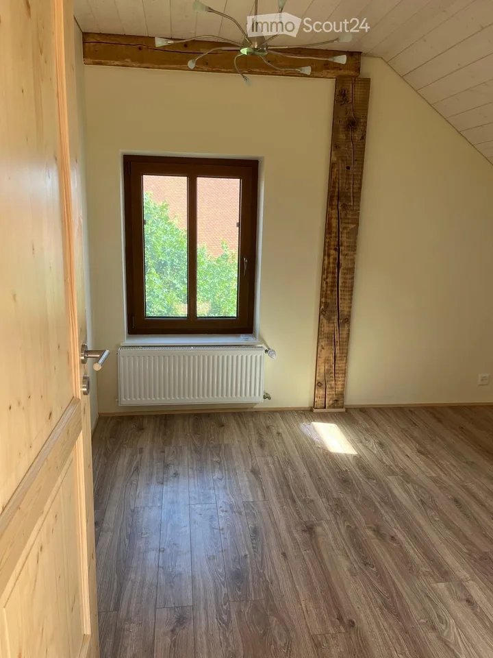 DRINGEND: Übernahme des Mietvertrags - Apartment mit großer Terrasse