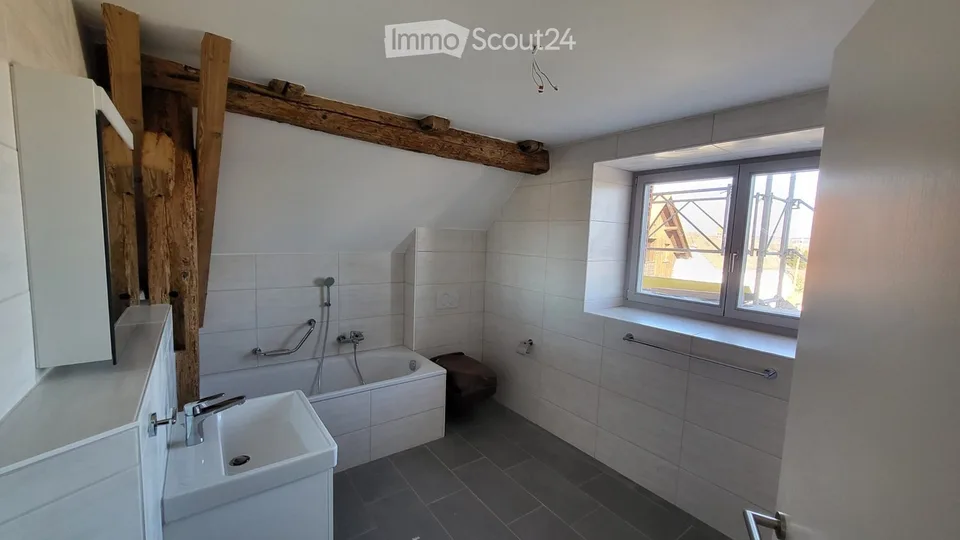Large 4.5-room apartment of 135m2, built in 2022