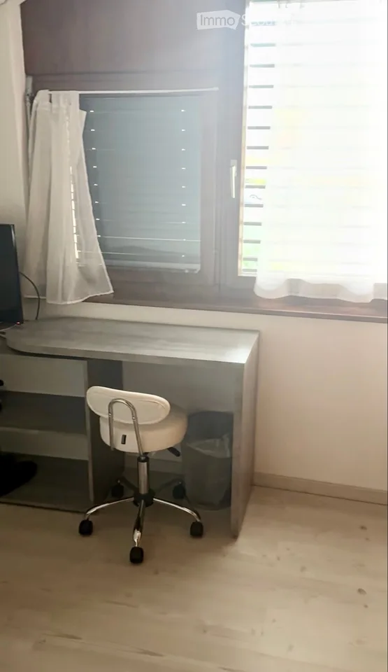 Chambre à louer dans maison - conthey