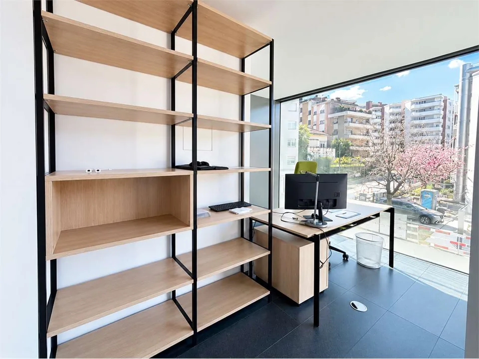 Bureau privé dans un espace professionnel partagé – photo 4 sur 12