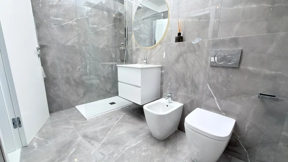 Lugano-Breganzona | Appartement de 3,5 pièces avec terrasse et parking – photo 17 sur 24