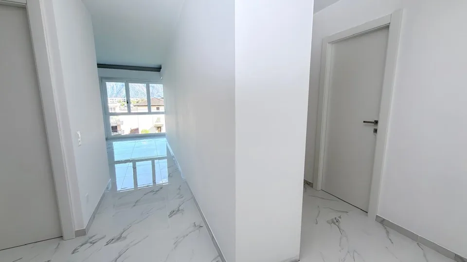 Lugano-Breganzona | Appartement de 3,5 pièces avec terrasse et parking – photo 7 sur 24
