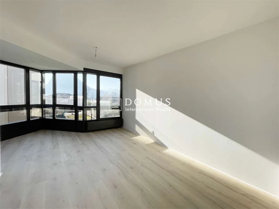 Geräumige 2,5-Zimmer-Wohnung komplett renoviert – Foto 2 von 13