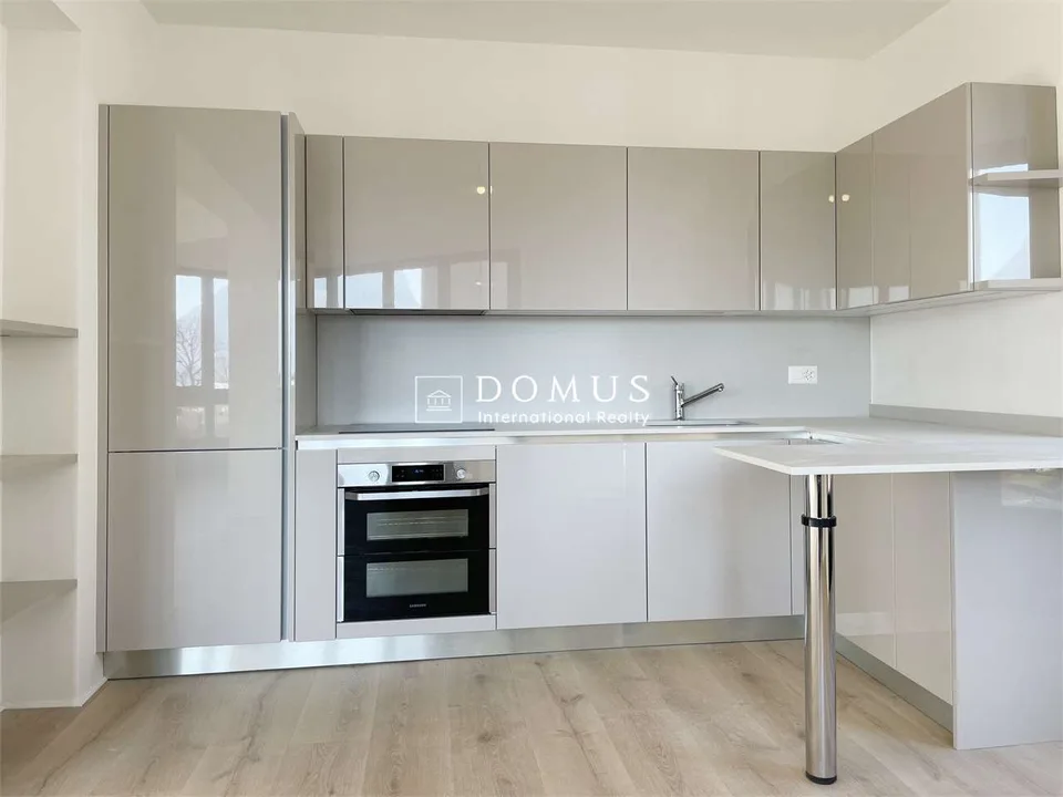Geräumige 2,5-Zimmer-Wohnung komplett renoviert – Foto 6 von 13