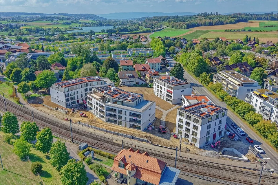 ERSTVERMIETUNG - Top modernes Wohnen an Zentrumslage in Urtenen-Schönbühl
