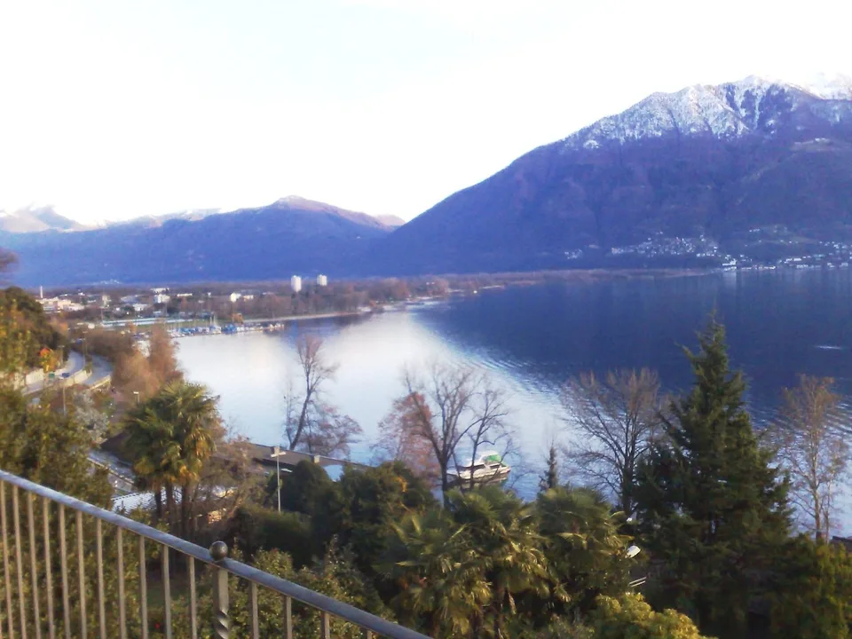 Appartamento 3.5 locali vista lago, centrale e tranquillo