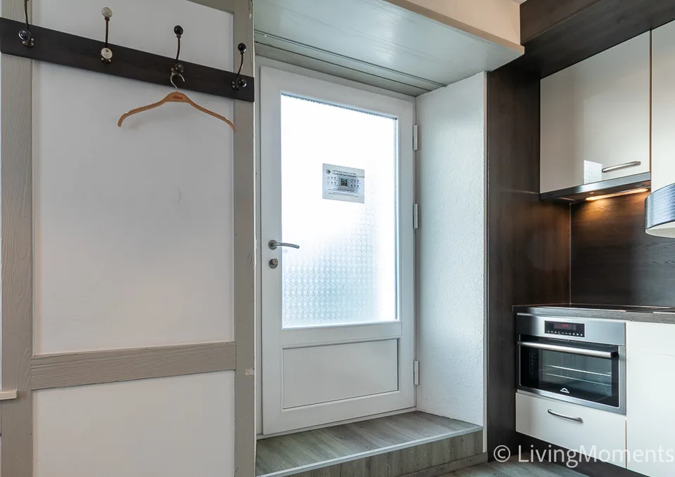 Furnished 1-room apartment with outdoor seating area