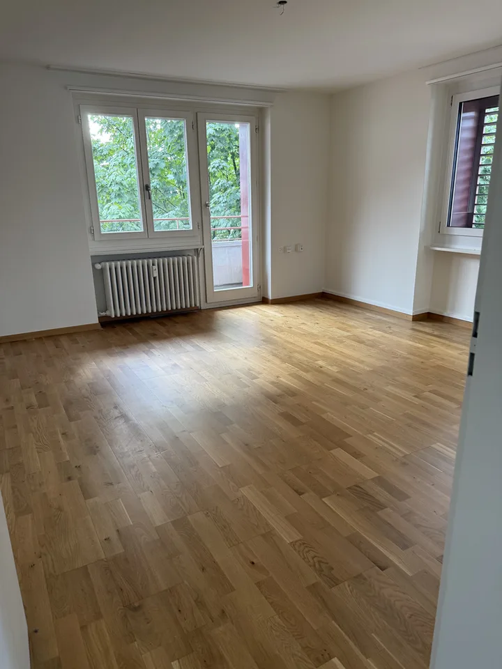 Emplacement idéal : Appartement de 3 pièces lumineux près de la gare de Pratteln