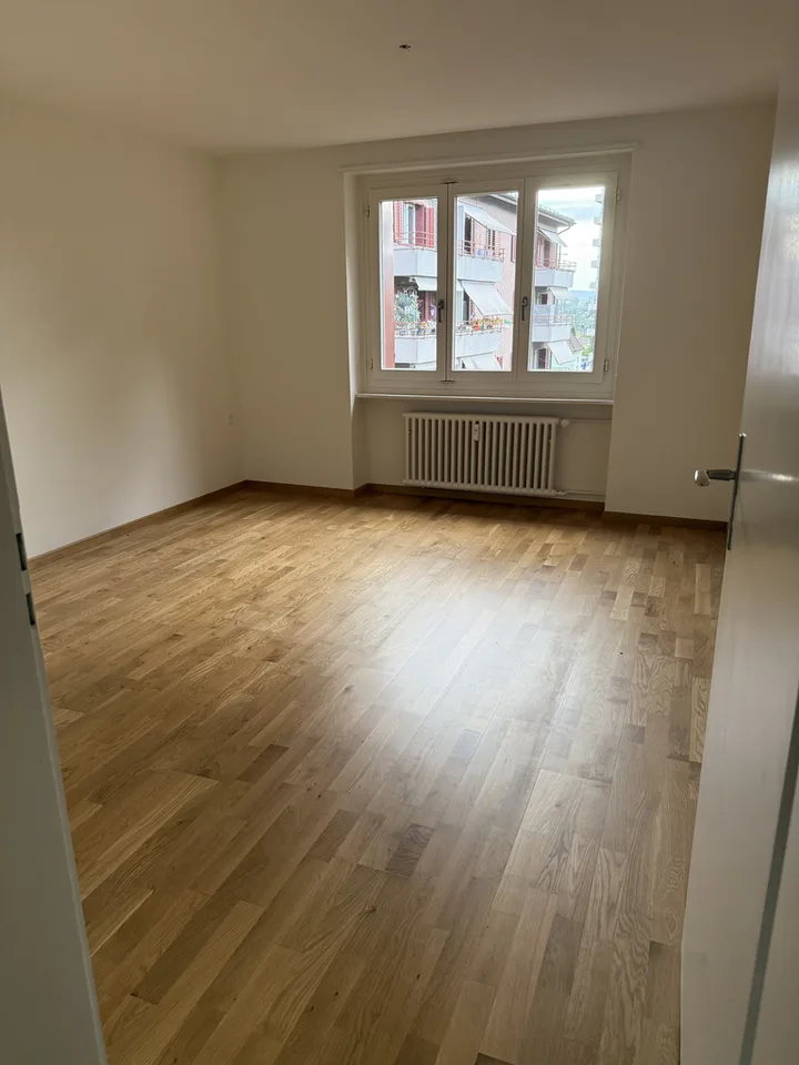 Emplacement idéal : Appartement de 3 pièces lumineux près de la gare de Pratteln