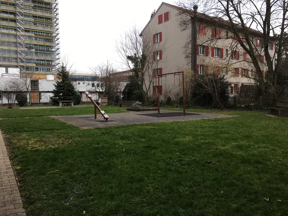 Emplacement idéal : Appartement de 3 pièces lumineux près de la gare de Pratteln
