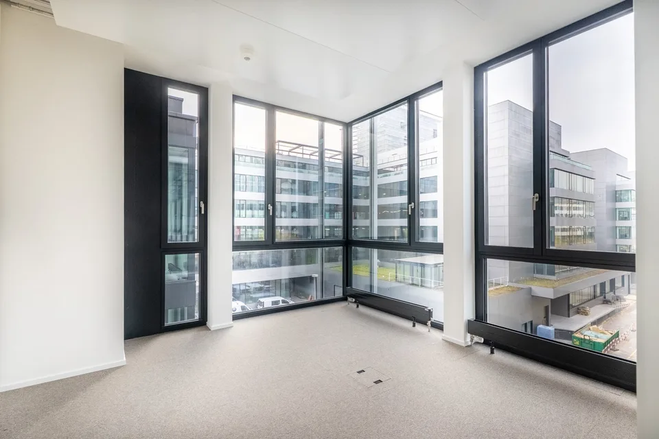 Voll ausgebaute, hochmoderne Büroflächen an bester Lage in Zürich Altstetten – Foto 9 von 15
