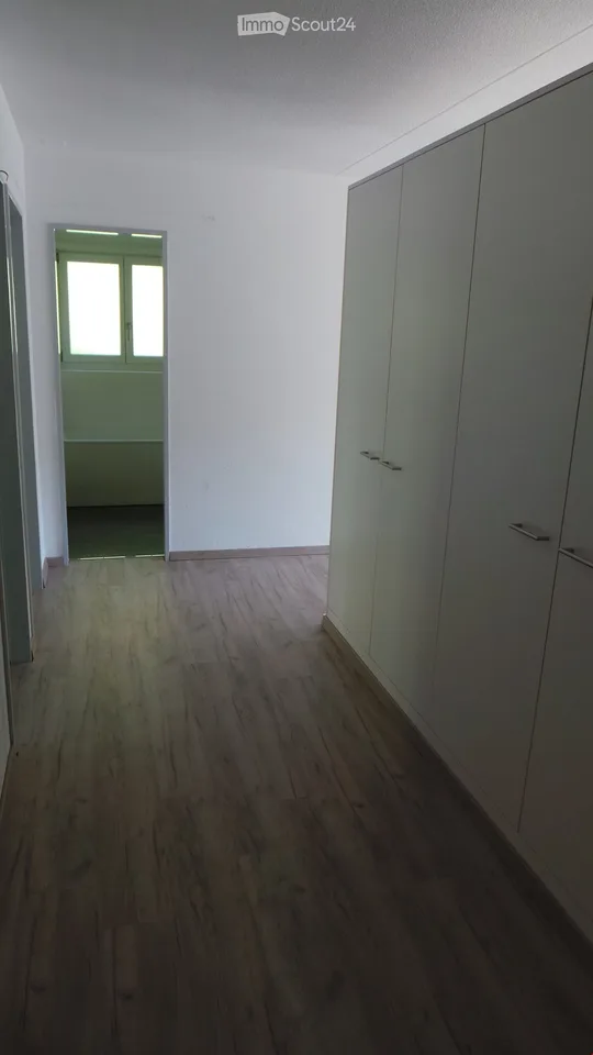 Helle 4.5-Zimmer-Wohnung mit Balkon in Thörishaus – ab Dezember 2026 verfügbar