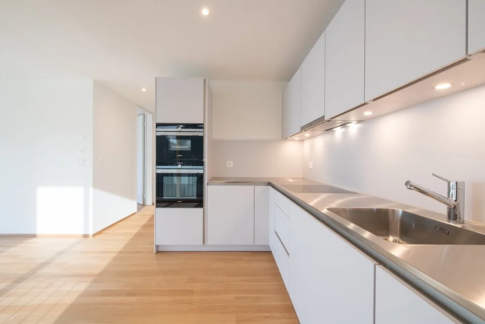 Top moderne 3.5 Zimmer-Wohnung im Zentrum von Münchenbuchsee