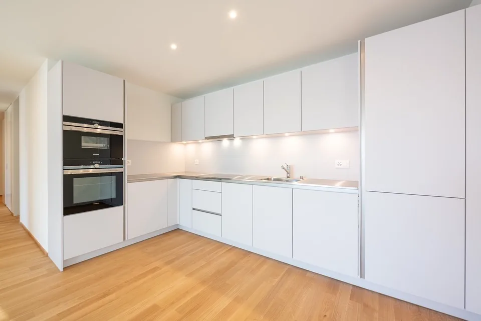 Top moderne 3.5 Zimmer-Wohnung im Zentrum von Münchenbuchsee