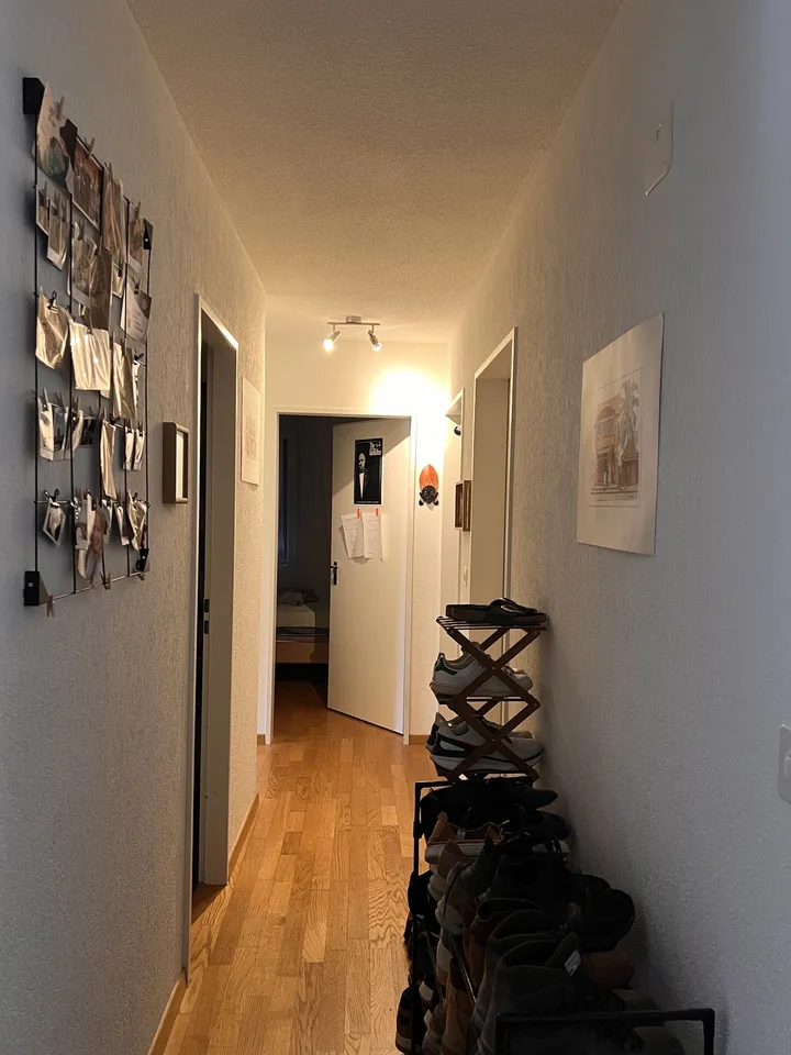 Camera arredata di 12 m² con bagno privato a Fehraltorf CHF 850, spese incluse & internet