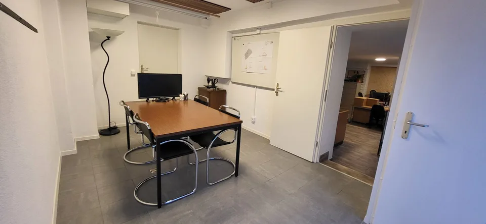 Local commercial de 50 m2 au rez-de-chaussée – photo 6 sur 12