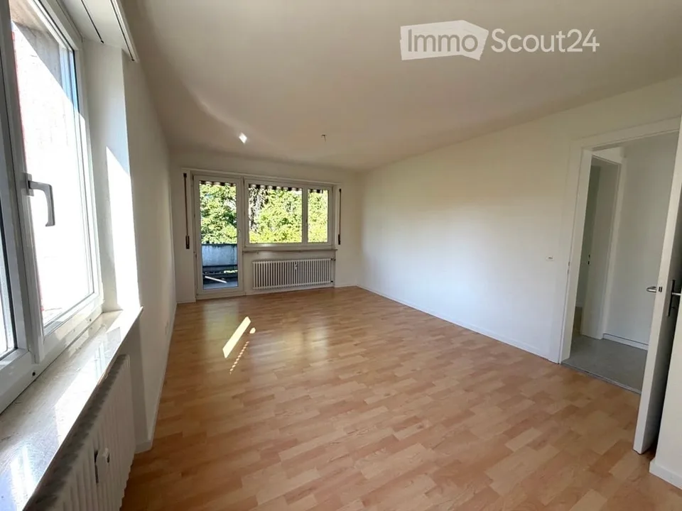 "Helle 4-Zimmer-Wohnung mit Balkon in Gelterkinden – ab sofort"