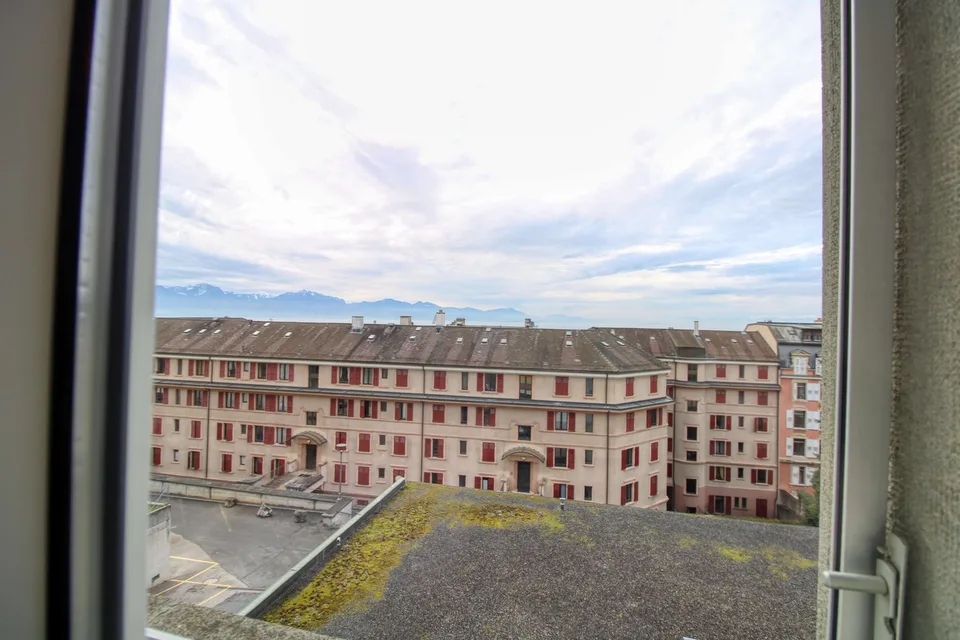 Un Appartement Coliving Moderne à l'Avenue de France à Lausanne