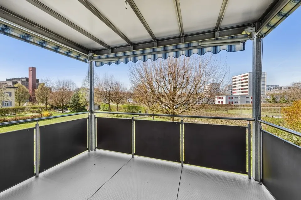 Appartement lumineux de 3.0 pièces au 1er étage, dans le centre-ville de Lenzburg