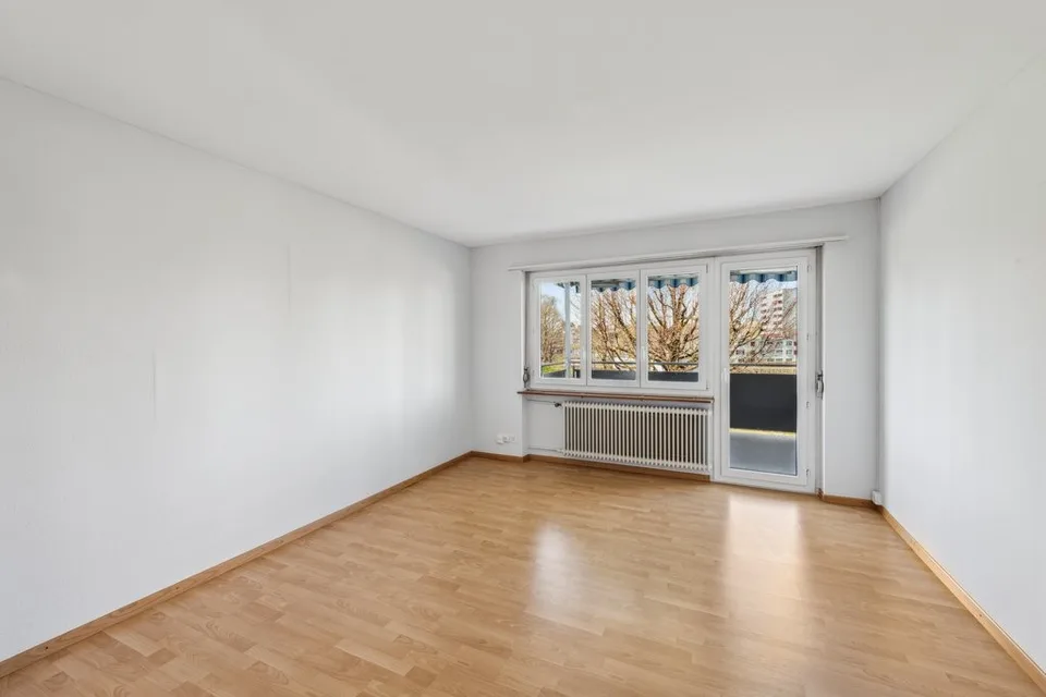 Appartement lumineux de 3.0 pièces au 1er étage, dans le centre-ville de Lenzburg