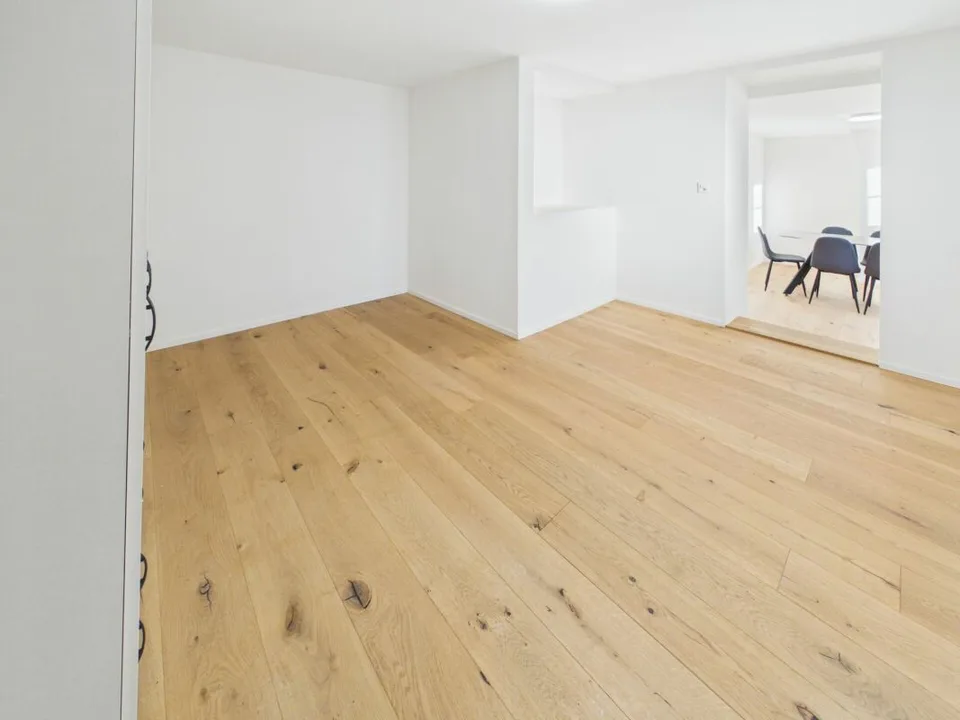 Appartement de 2½ pièces élégant dans un quartier résidentiel calme