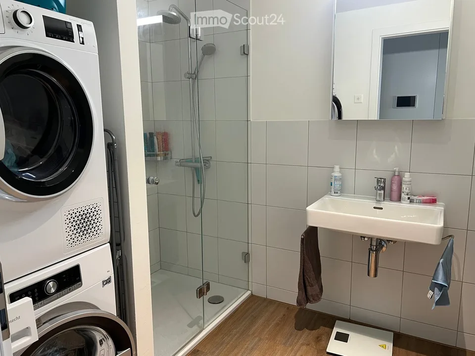 Appartamento moderno 1.5 locali al piano terra a Glis – edificio nuovo con ascensore e garage