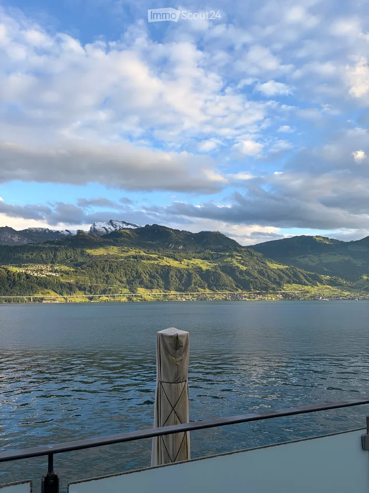 Appartement meublé 1 pièce avec vue sur le lac à Gersau – disponible immédiatement