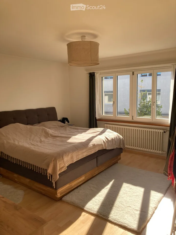 Möblierte 3-Zimmer-Wohnung in Luzern Parkplatz inbegriffen