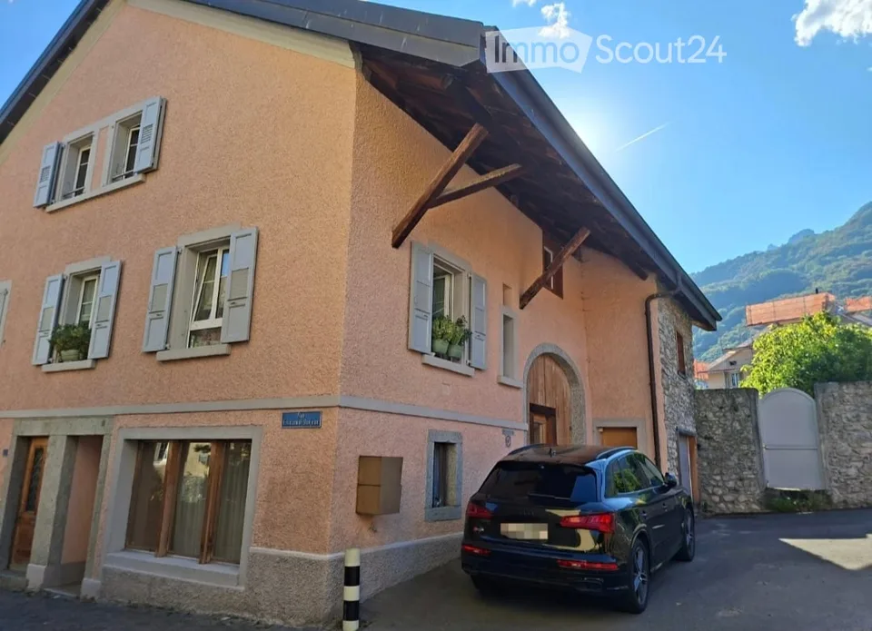 Schönes Haus in Vouvry mit 5.5 Zimmern und Garten