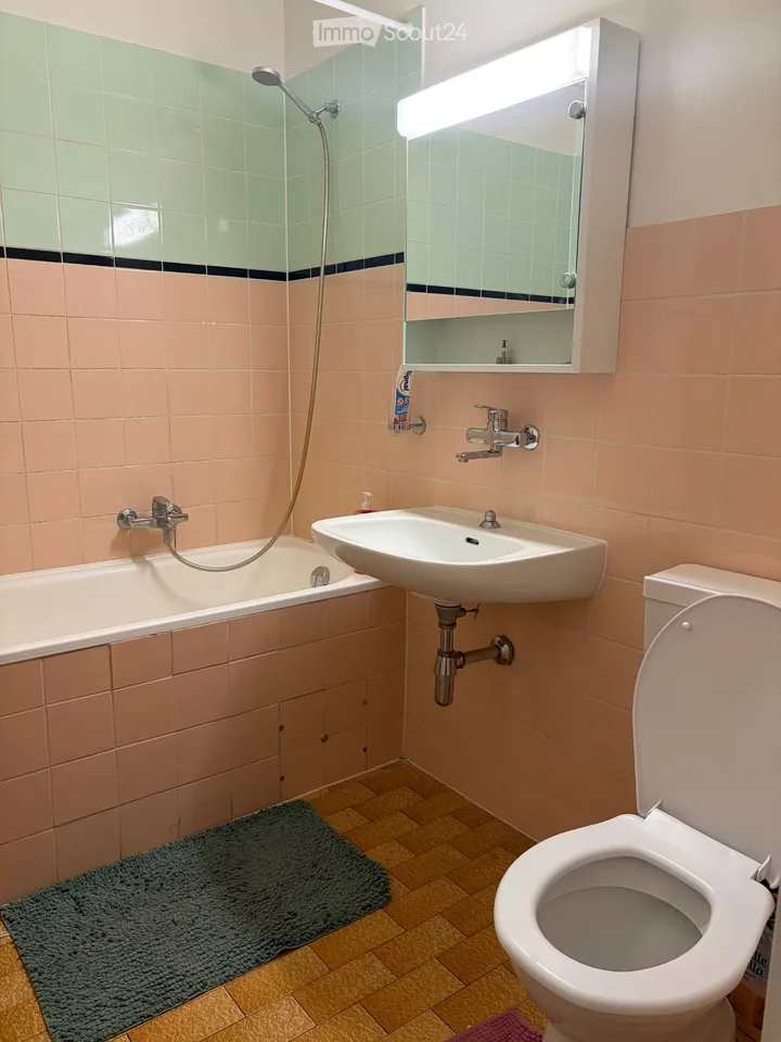 Furnished room for rent in Versoix, including charges and Wi-Fi