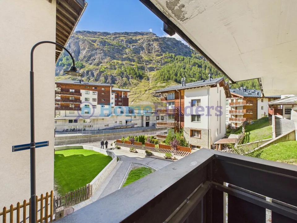 NEL CUORE DI ZERMATT - VISTA MONTAGNA - CHARME E UTILIZZO VERSATILE – foto 2 di 7