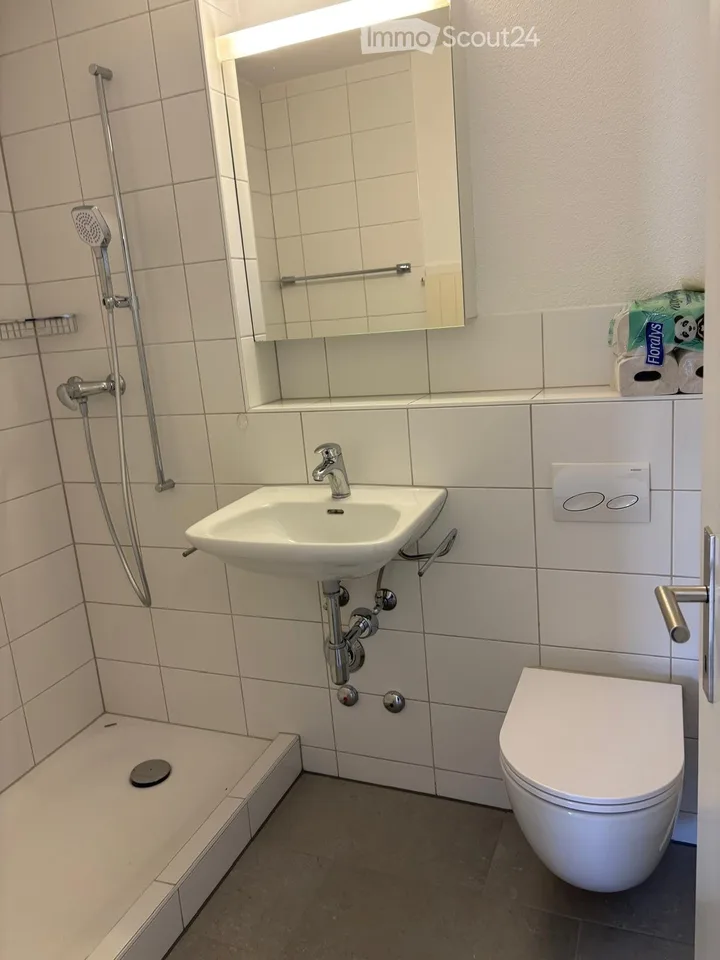 Appartement moderne 3 pièces avec balcon à Biberist – disponible immédiatement !