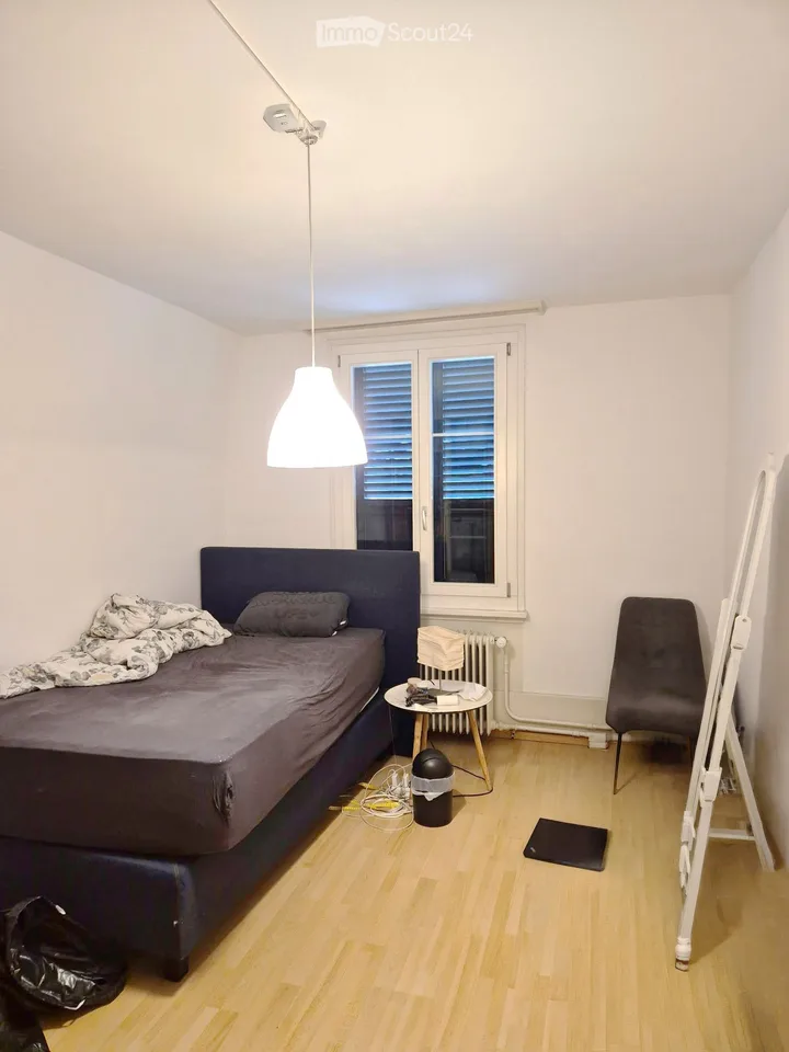 Charming 3.5-room attic apartment at Kreuzplatz in Konolfingen