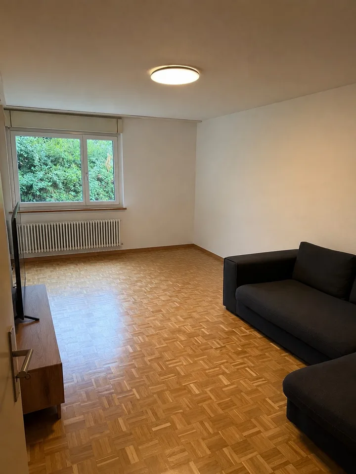 Schöne 2.5 Zimmer Wohnung in Schlieren