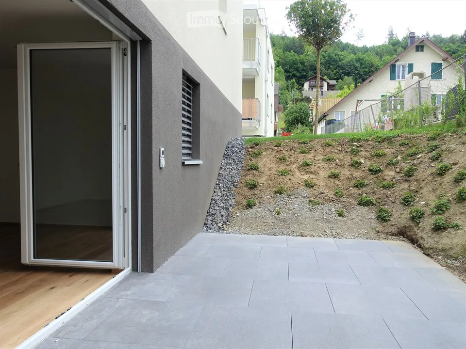 Appartement moderne 2.5 pièces au rez-de-chaussée à Unterkulm