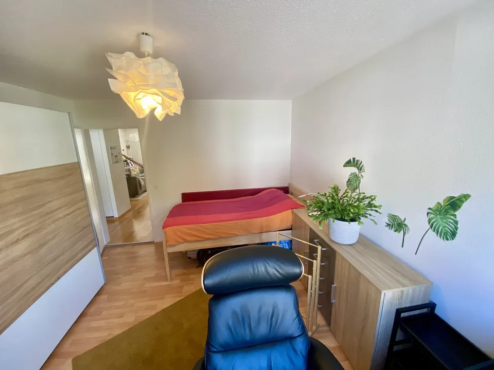 2½ ZI-WOHNUNG IN EBMATINGEN (ZH), MÖBLIERT, TEMPORÄR
