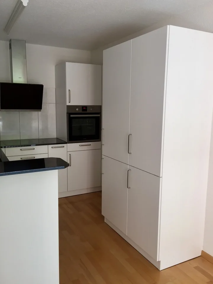 2½ ZI-WOHNUNG IN EBMATINGEN (ZH), MÖBLIERT, TEMPORÄR