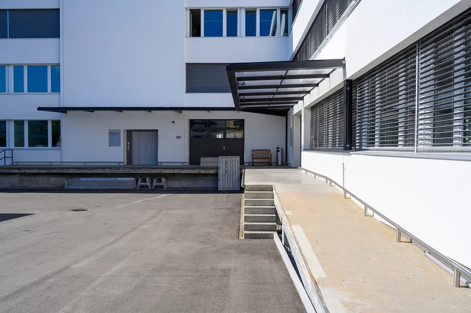 Flexible Geschäftsfläche im Rohbau – Gestalten Sie nach Ihren Bedürfnissen – Foto 13 von 14